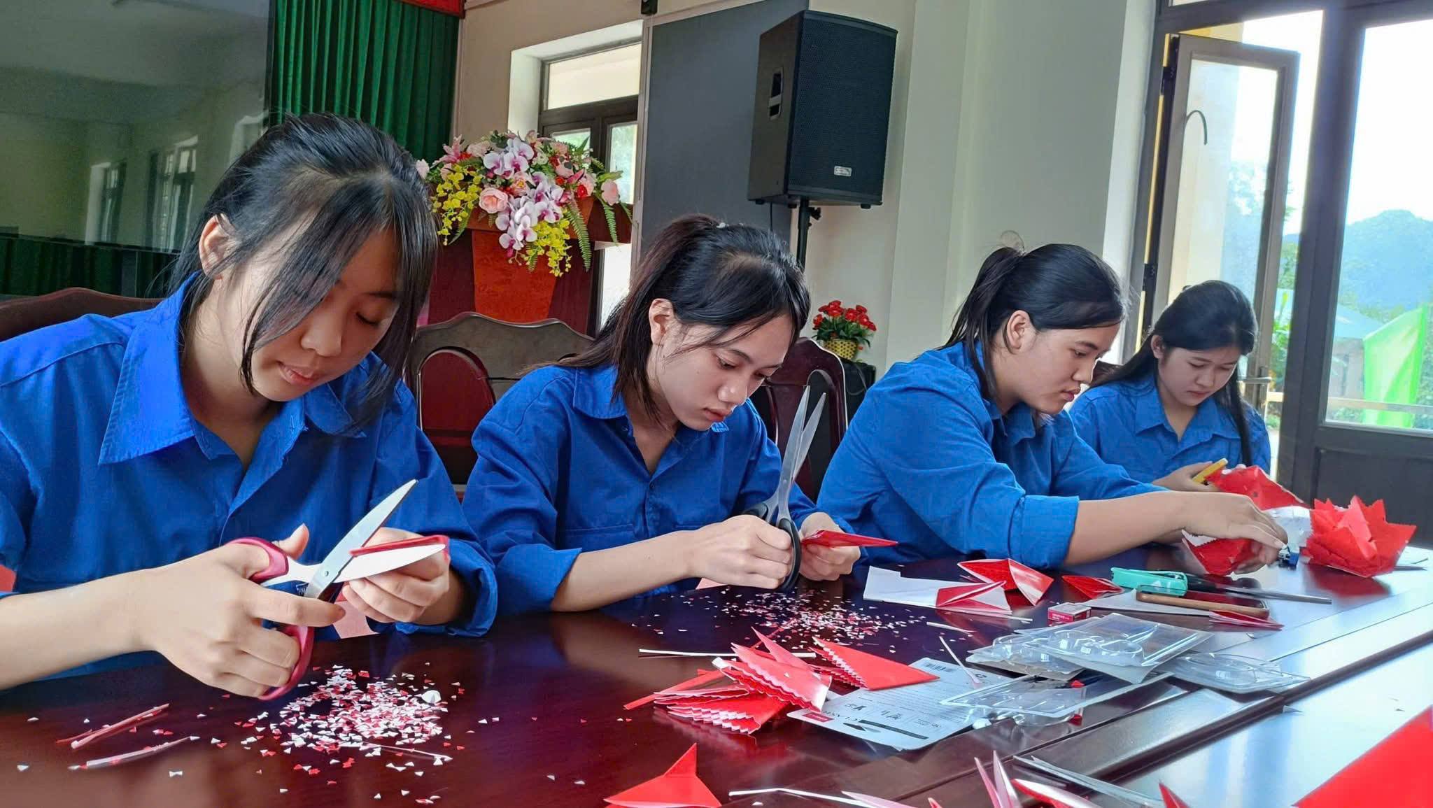 anh tin bai